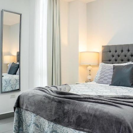 Moderno Y Acogedor Condominio En Zona Exclusiva 산페드로술라 외부 사진